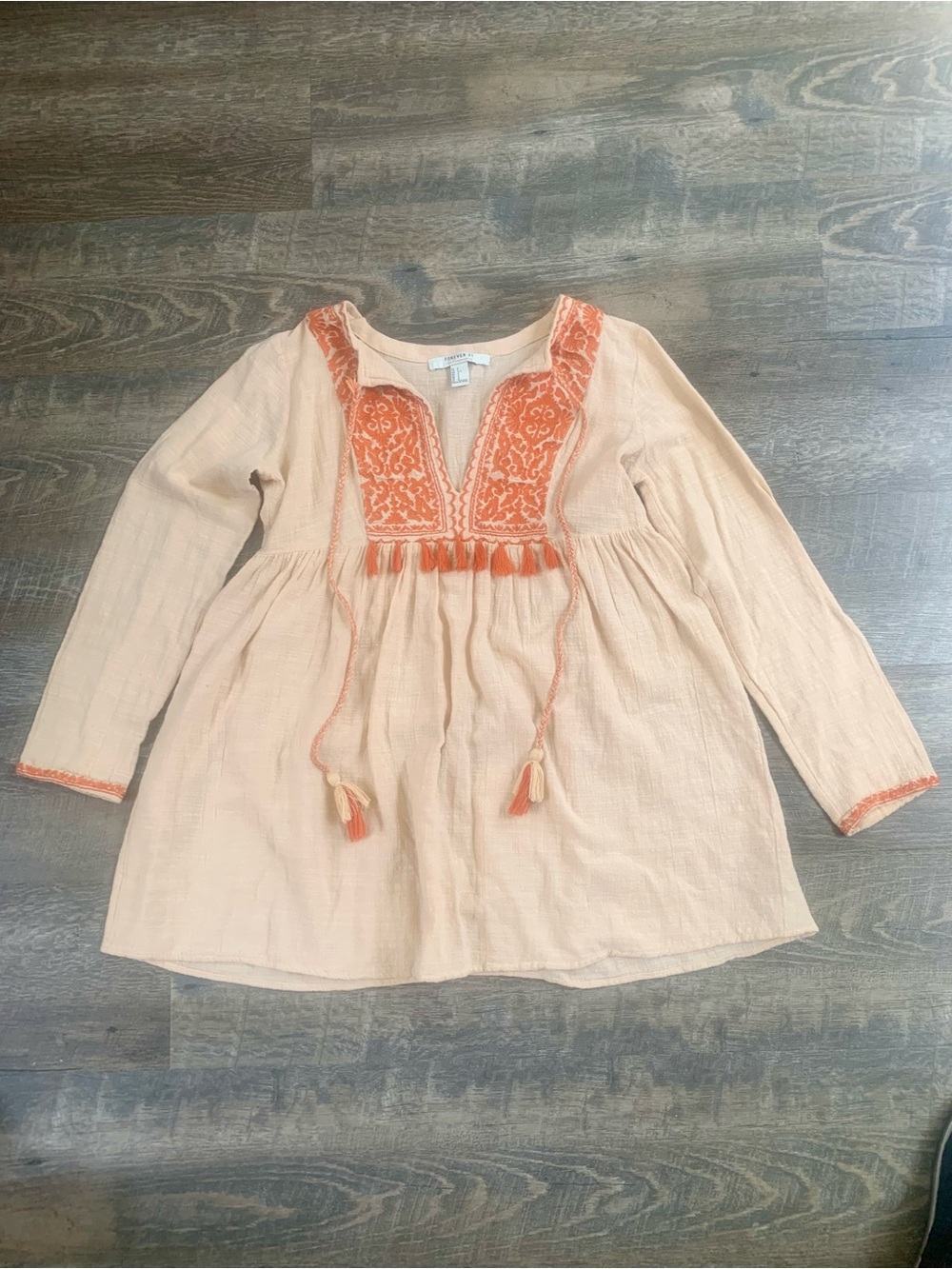 Peasant Forever 21 Contemporary Peach Lightweight Embroidered Top